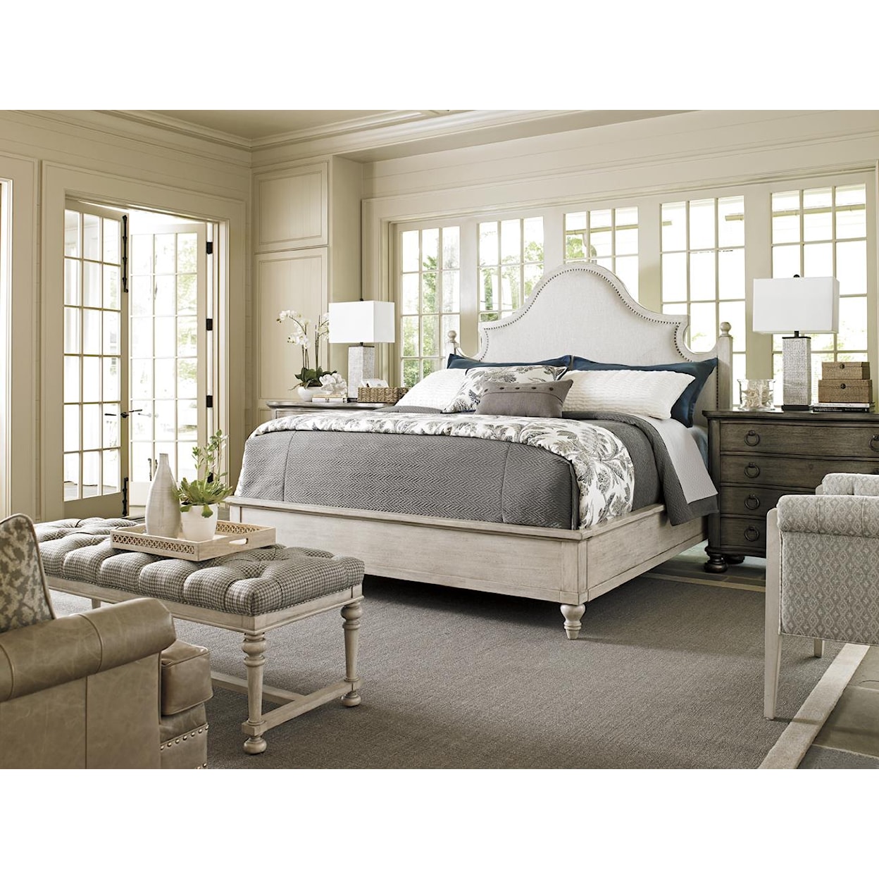 Lexington Oyster Bay ARBOR HILLS UPHOLSTERED BED, QUEEN