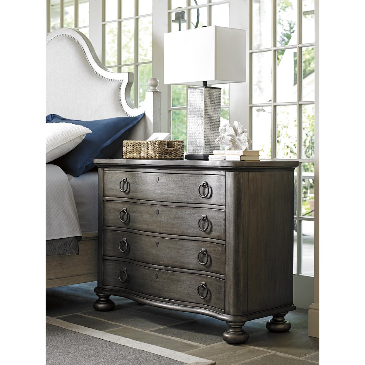 Lexington Oyster Bay SANDY RIDGE BACHELOR'S CHEST (PELICAN GRAY)