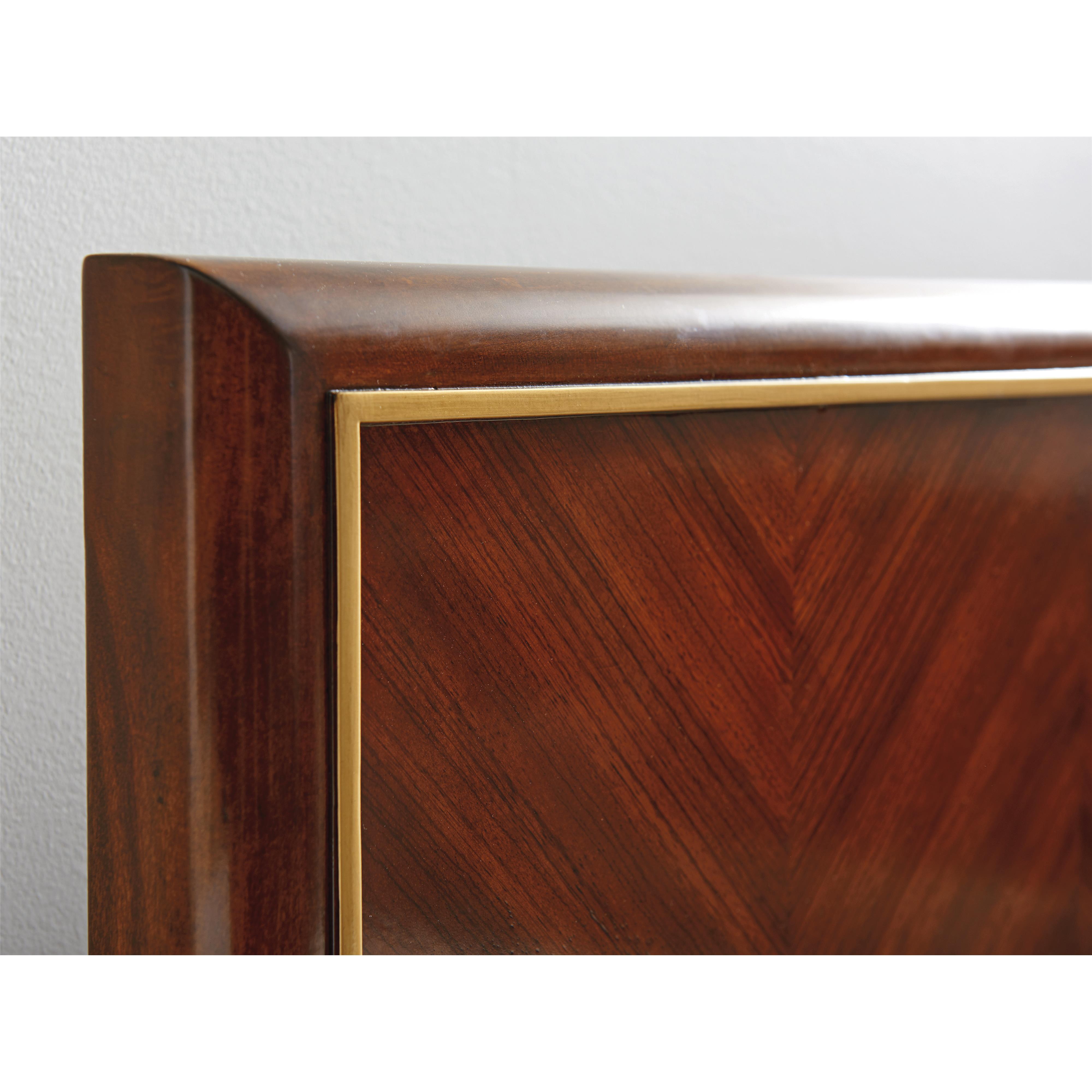 Carlyle Panel Bed 6/0 Cali King