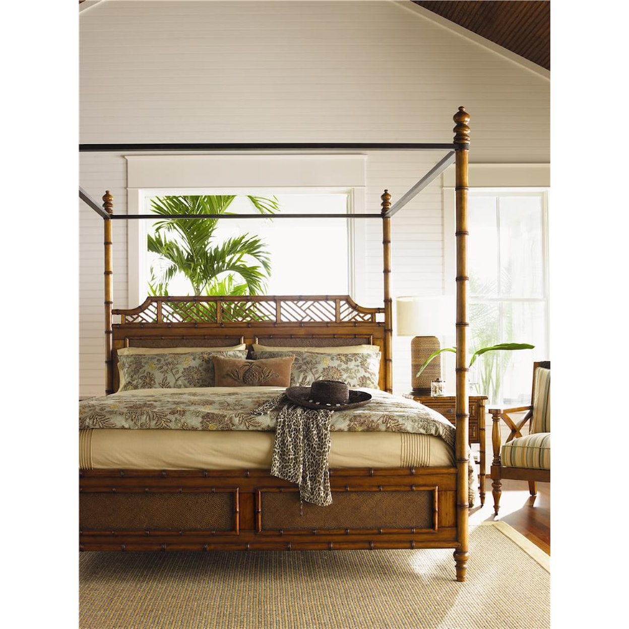 Tommy Bahama Home Island Estate Queen West Indies Bed