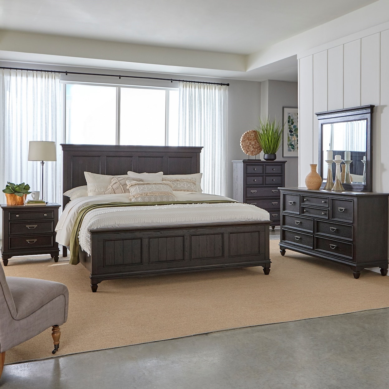 Liberty Furniture Allyson Park King Panel Bed