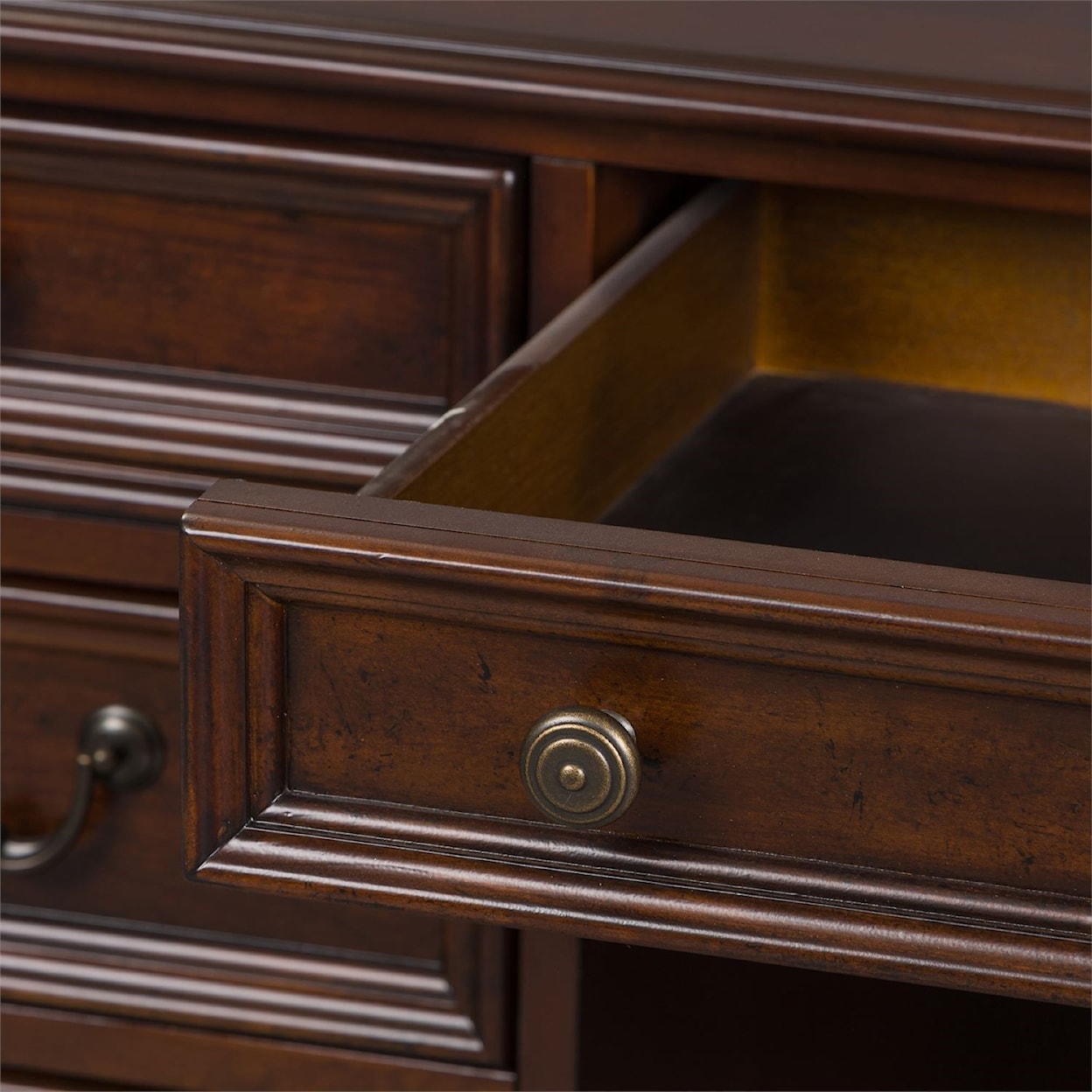 Liberty Furniture Brayton Manor Jr Executive Executive Desk