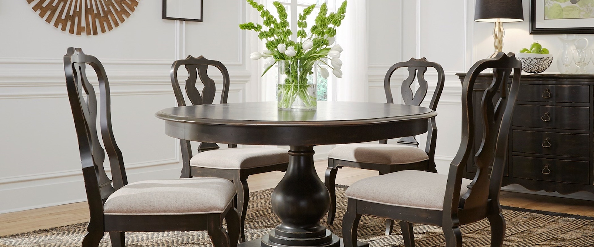 Relaxed Vintage Dining Room Group