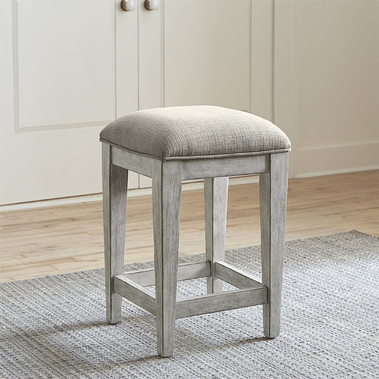 Liberty Furniture Heartland Counter-Height Console Stool