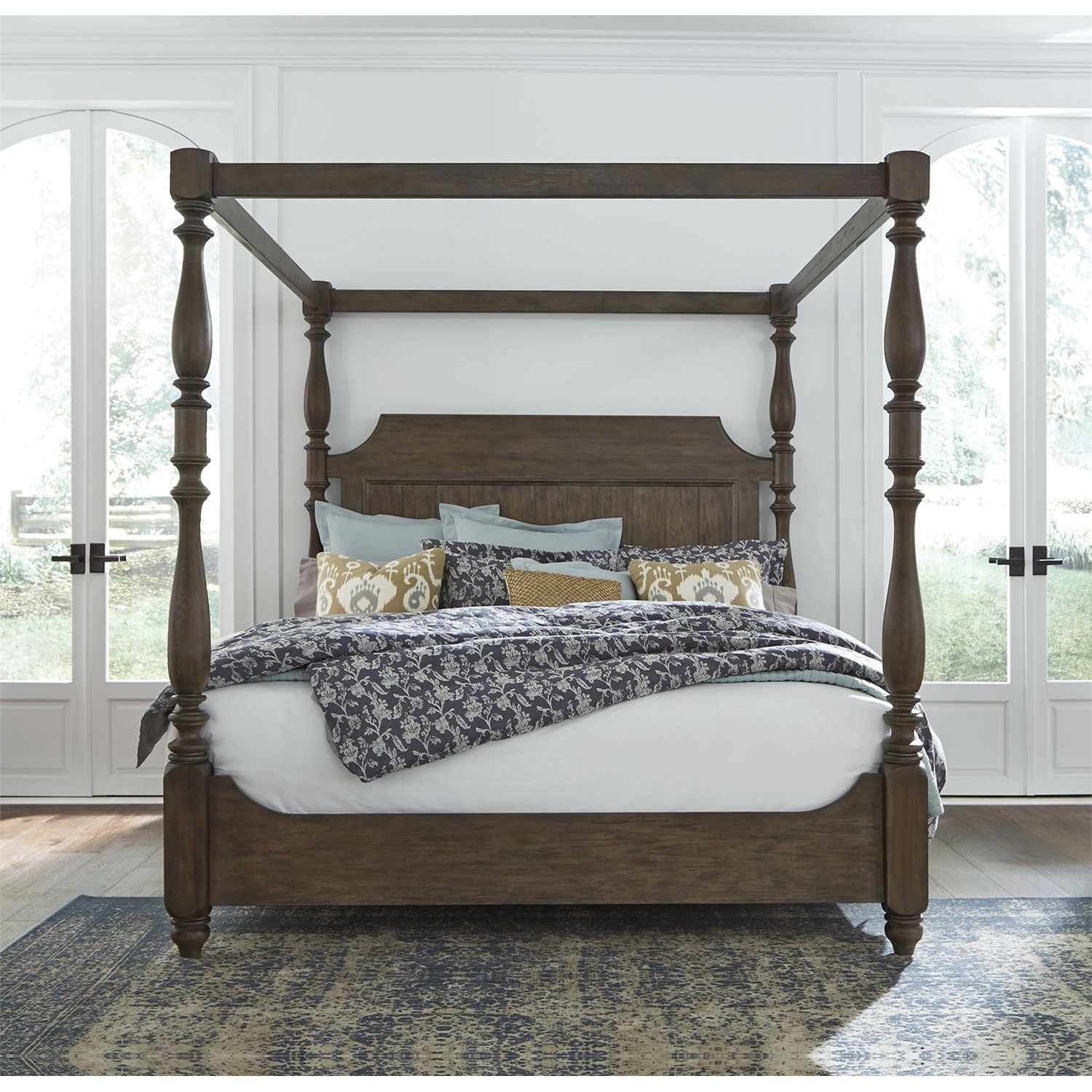 Homestead Queen Canopy Bed