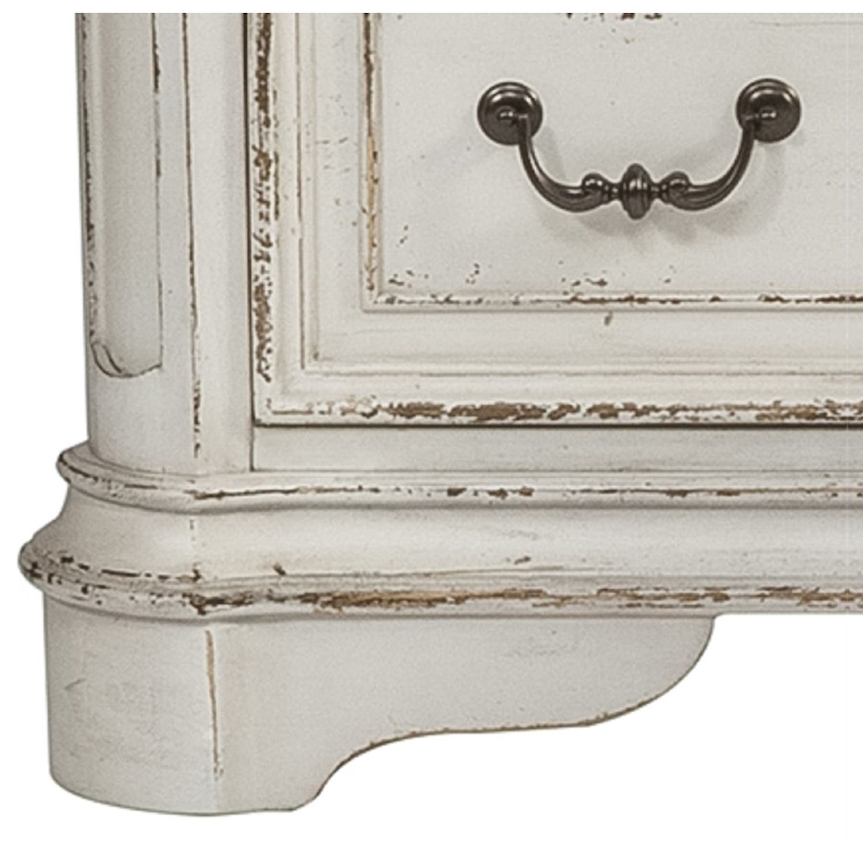 Liberty Furniture Magnolia Manor 7-Drawer Dresser & Mirror Set