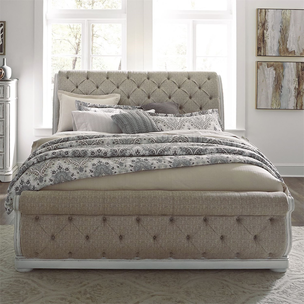 Liberty Furniture Magnolia Manor King Upholstered Sleigh Bed