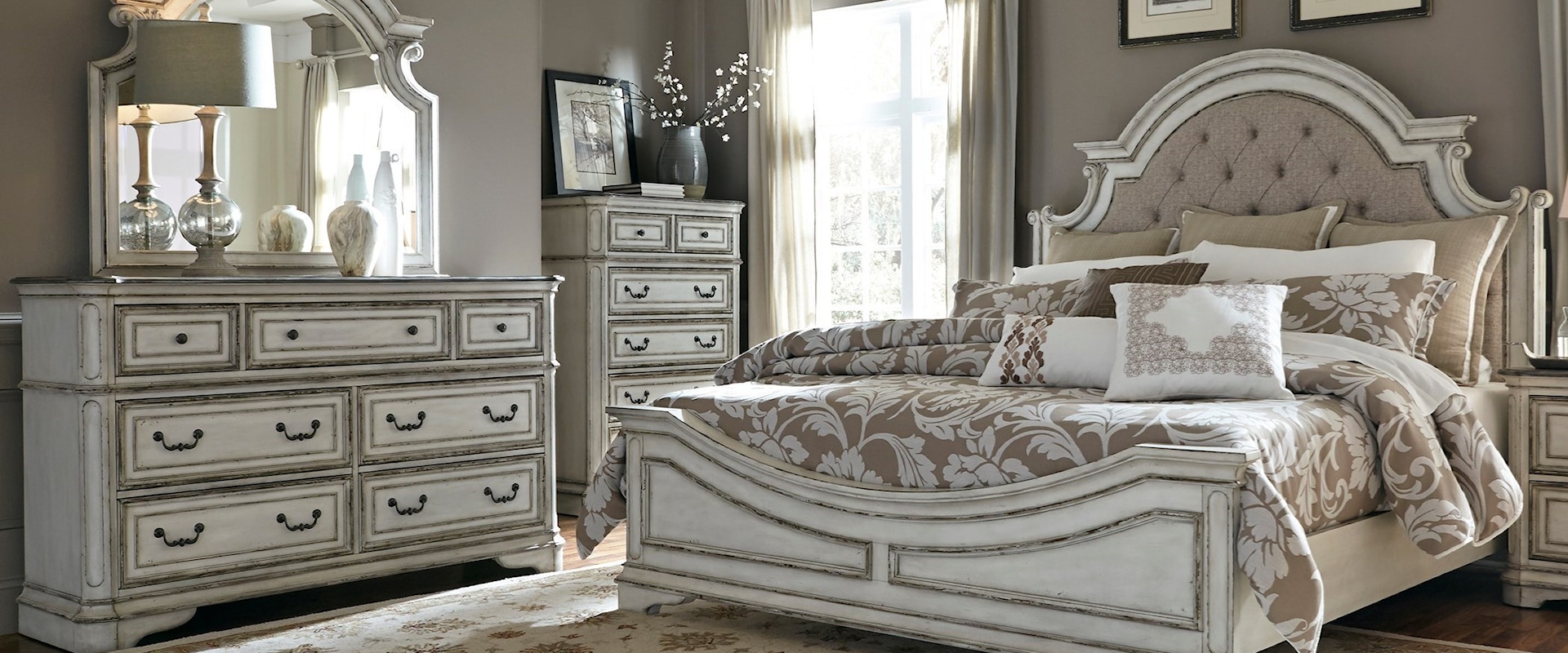 Queen Bedroom Group