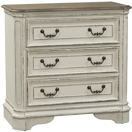 Traditional 3 Drawer Bedside Chest with USB Ports