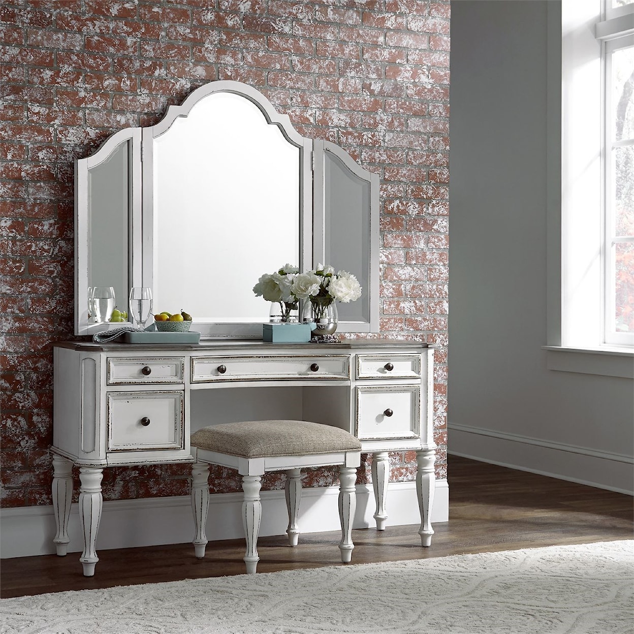 Liberty Furniture Magnolia Manor Vanity Stool