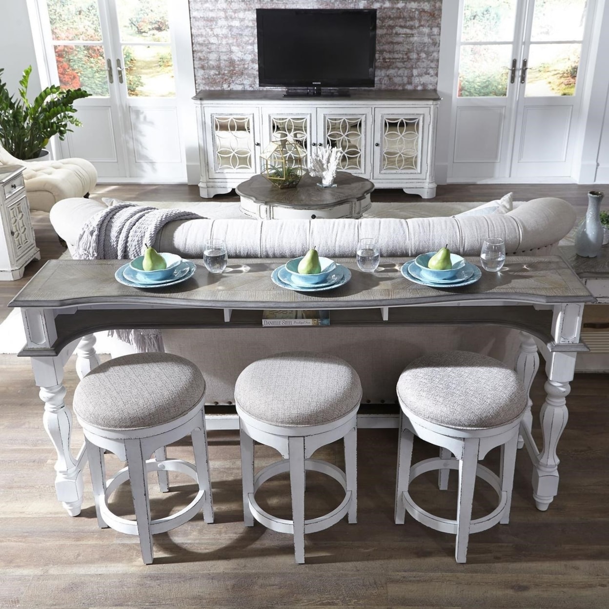 Liberty Furniture Magnolia Manor 4 Piece Set