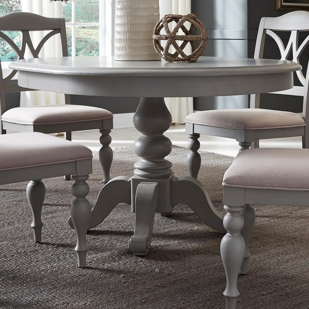 Liberty Furniture Summer House II Round Pedestal Table