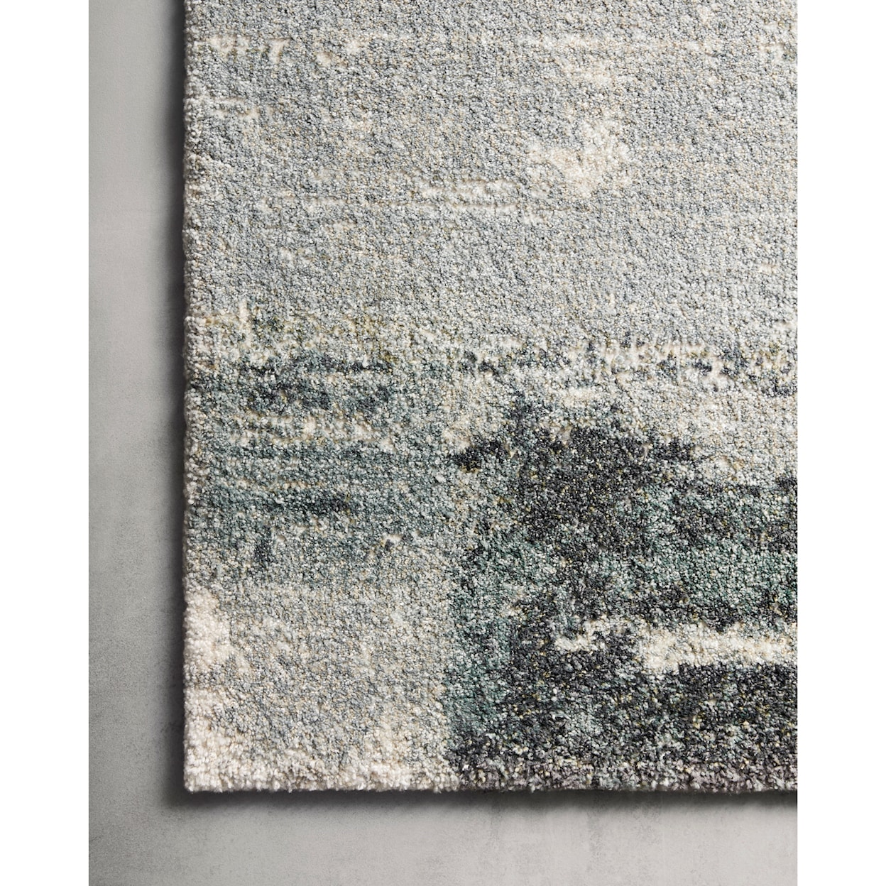 Loloi Rugs Augustus 2'7" x 4' Slate Blue Rug