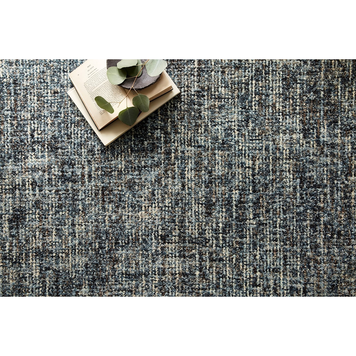 Reeds Rugs Harlow 2'6" x 9'9" Denim / Charcoal Rug