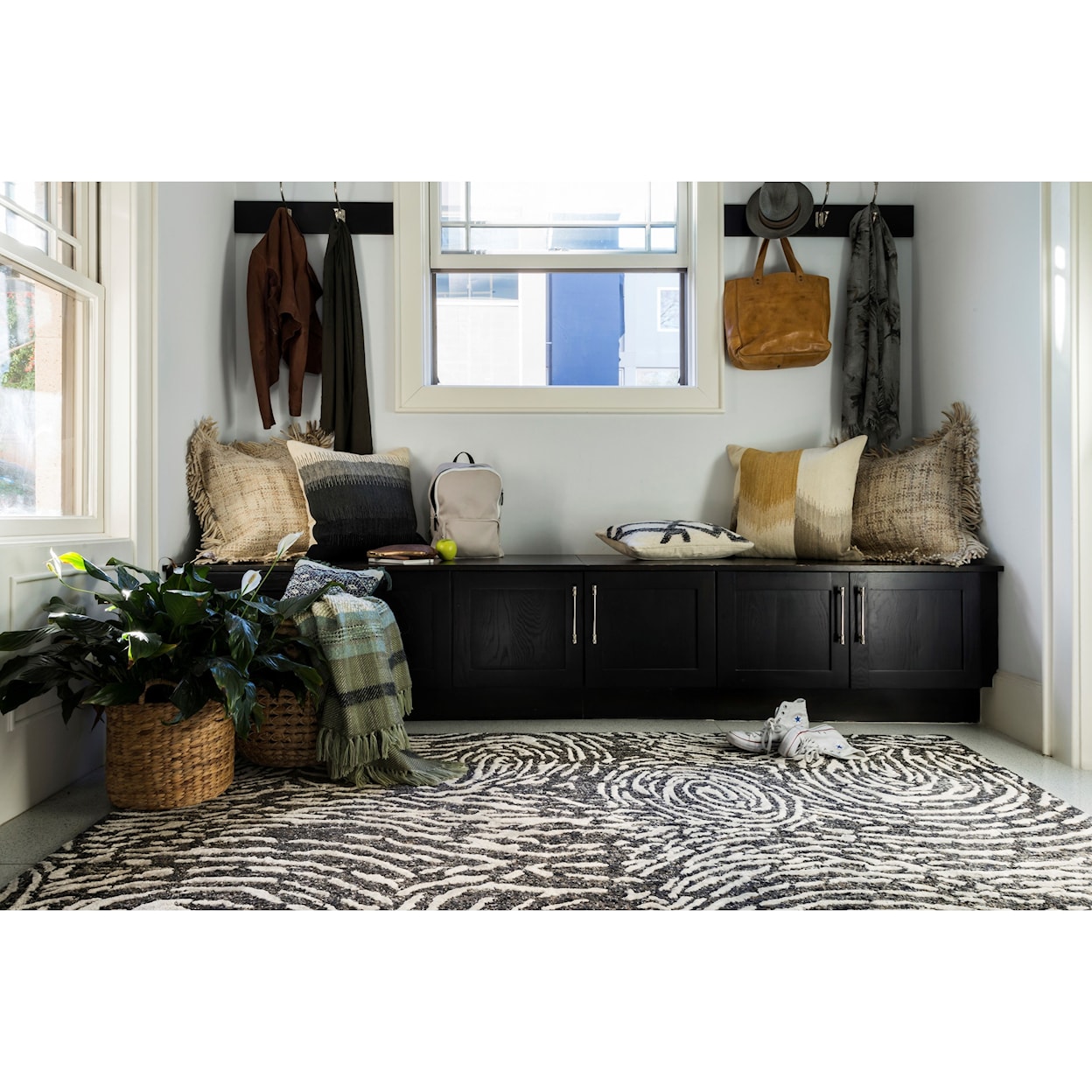 Loloi Rugs Juneau 1'6" x 1'6"  Charcoal / Silver Rug