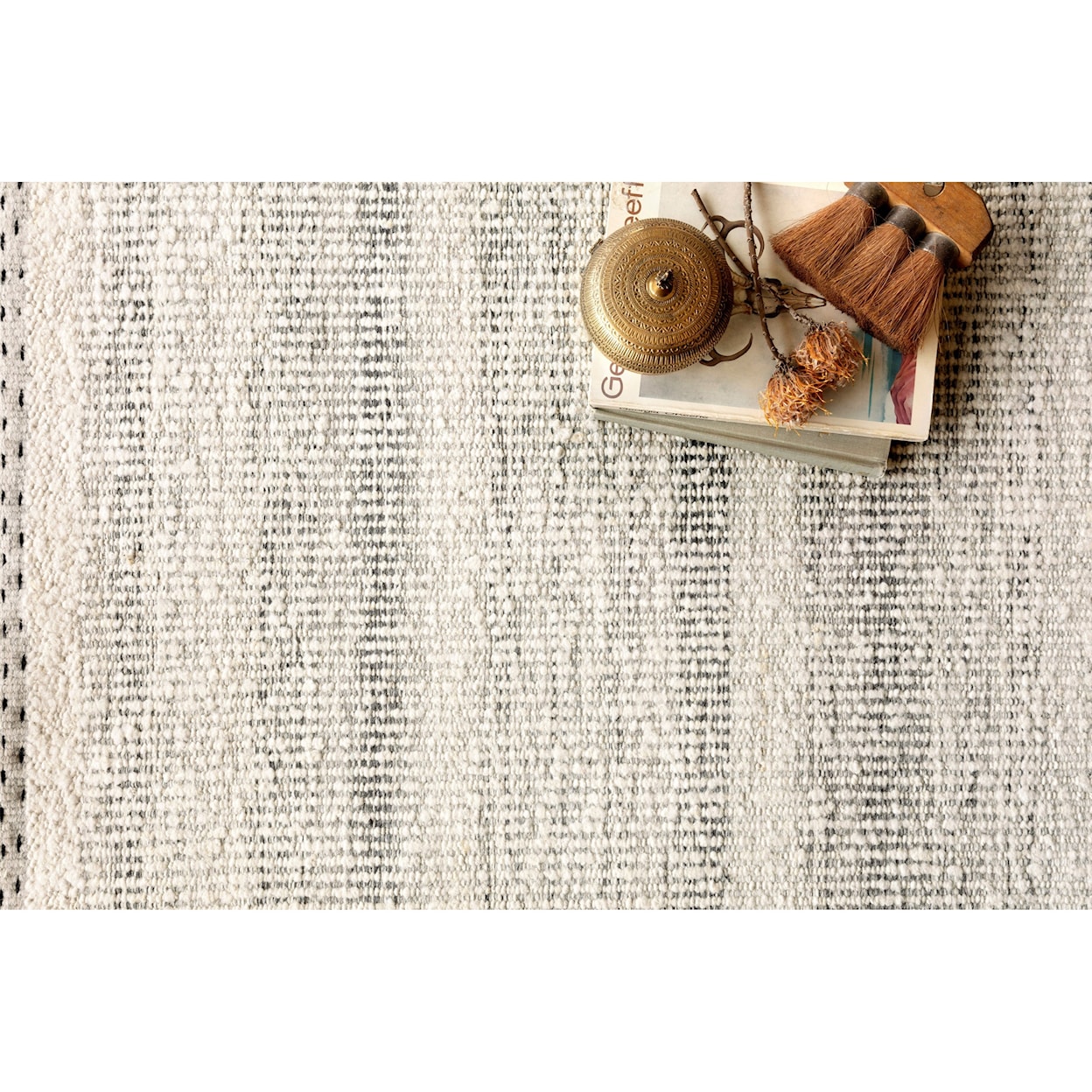 Reeds Rugs Sloane 5'0" x 7'6" Smoke Rug