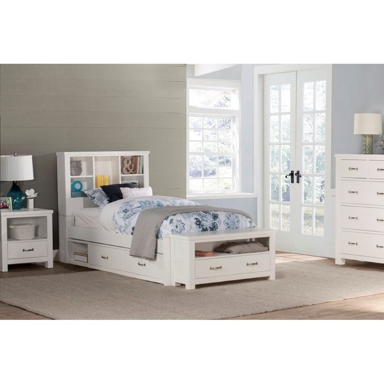 NE Kids Highlands Chest of Drawers