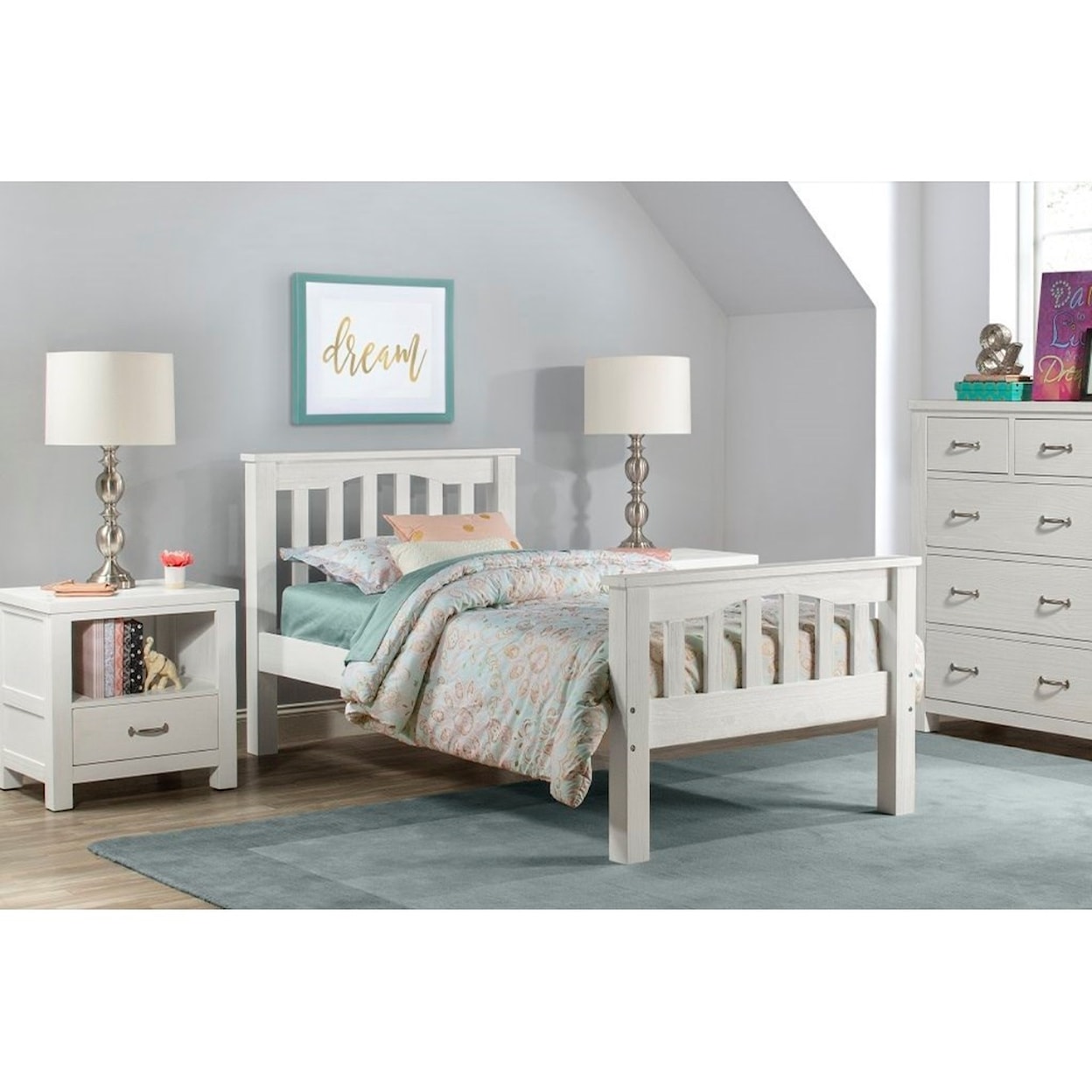 NE Kids Highlands Chest of Drawers