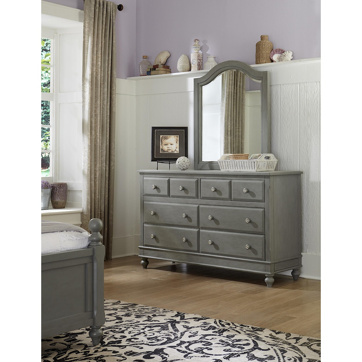 Hillsdale Kids Lake House 8 Drawer Dresser + Arched Mirror