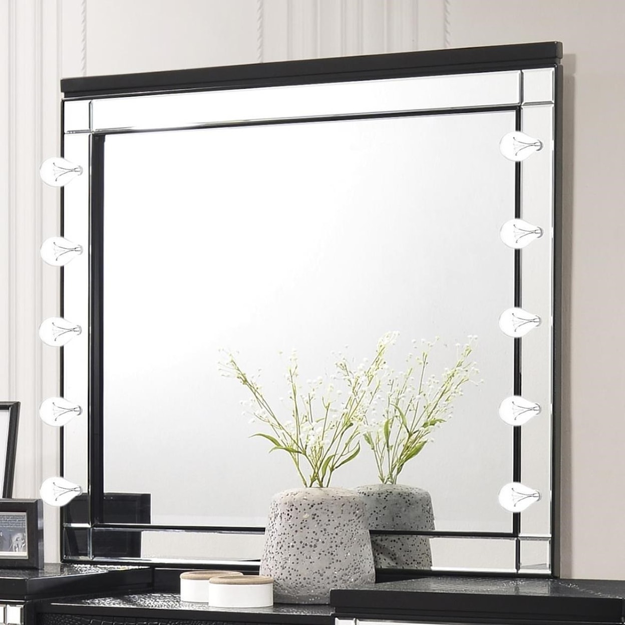 New Classic Valentino Vanity Table Mirror