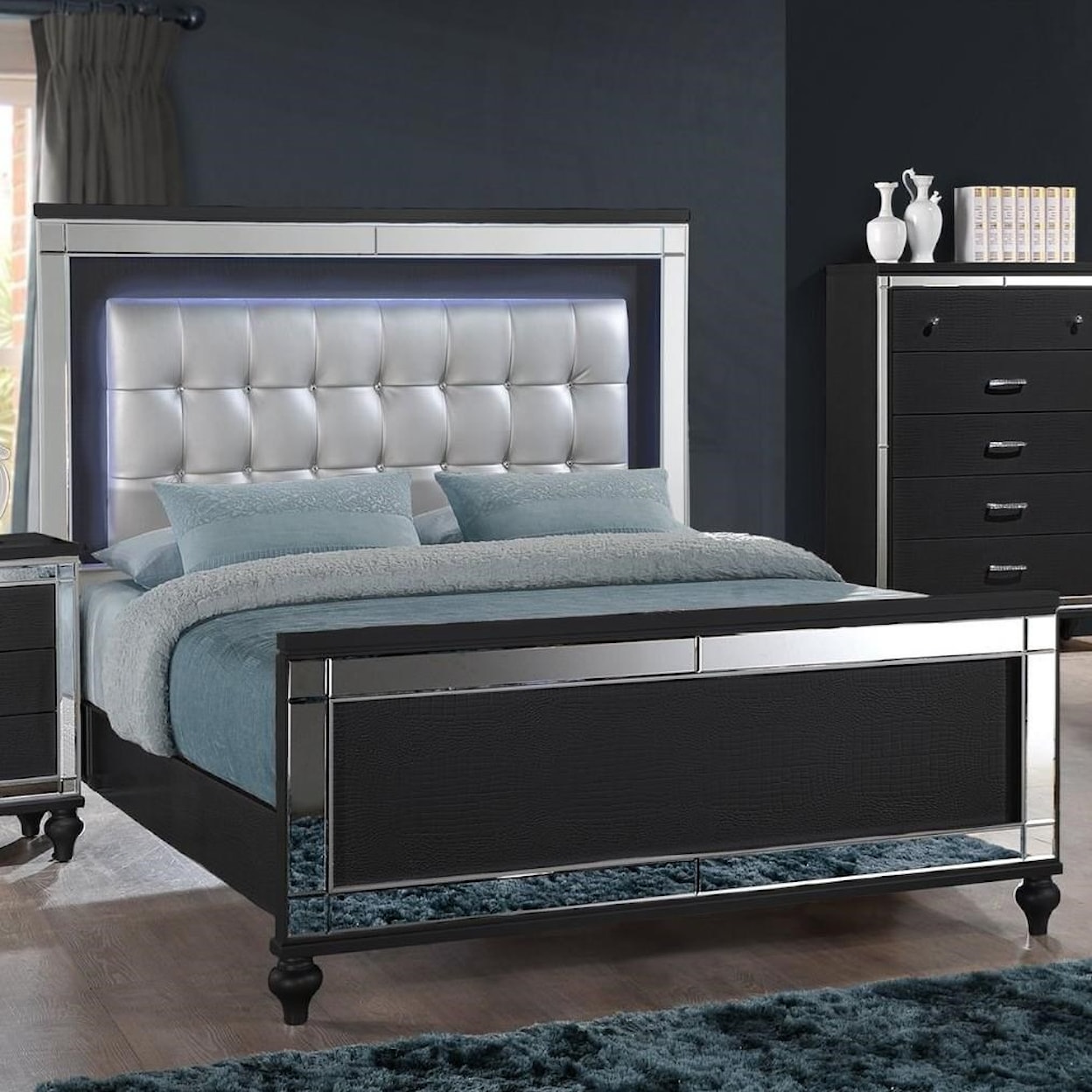 New Classic Valentino Queen Bed