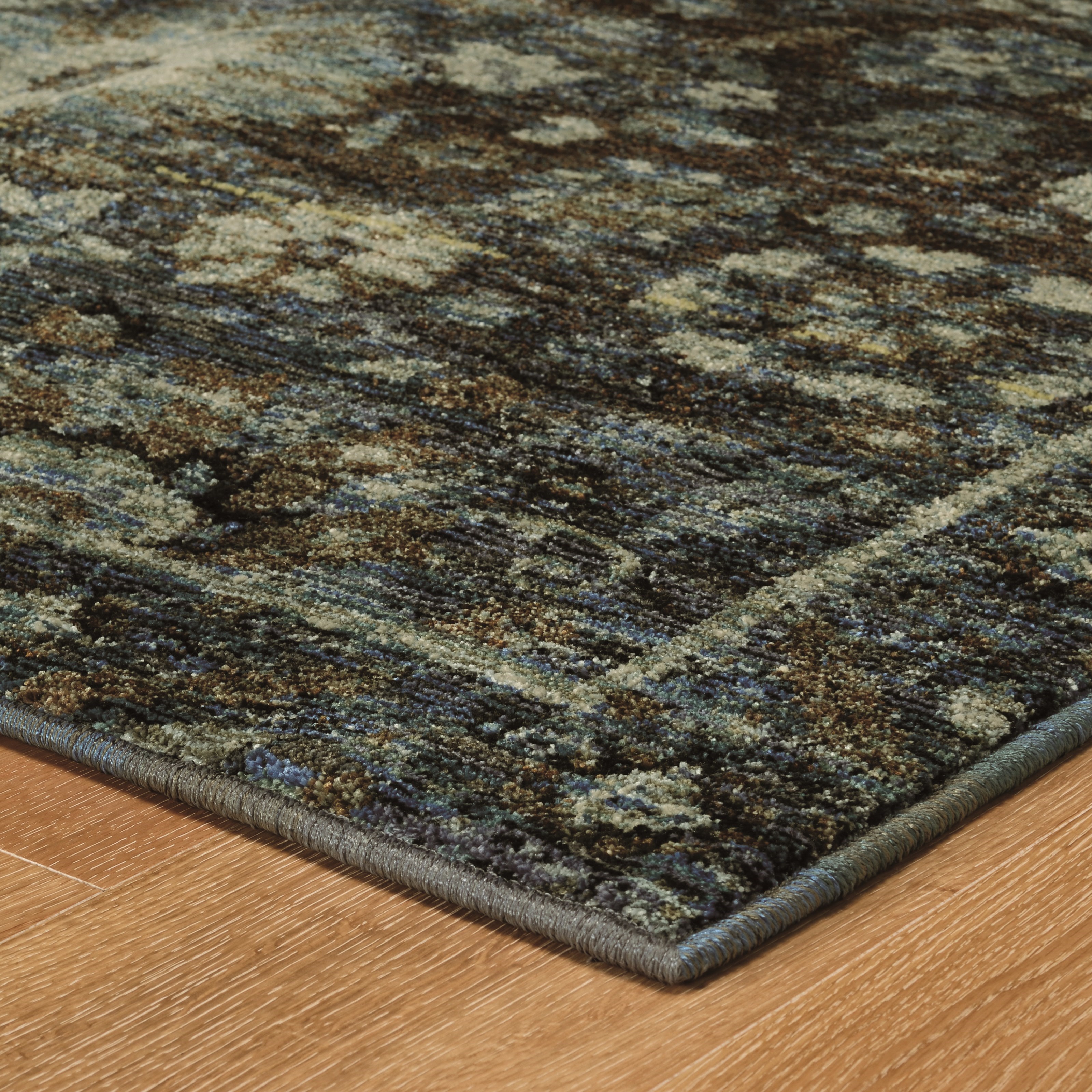 2' 6" X 12' 0" Runner Rug