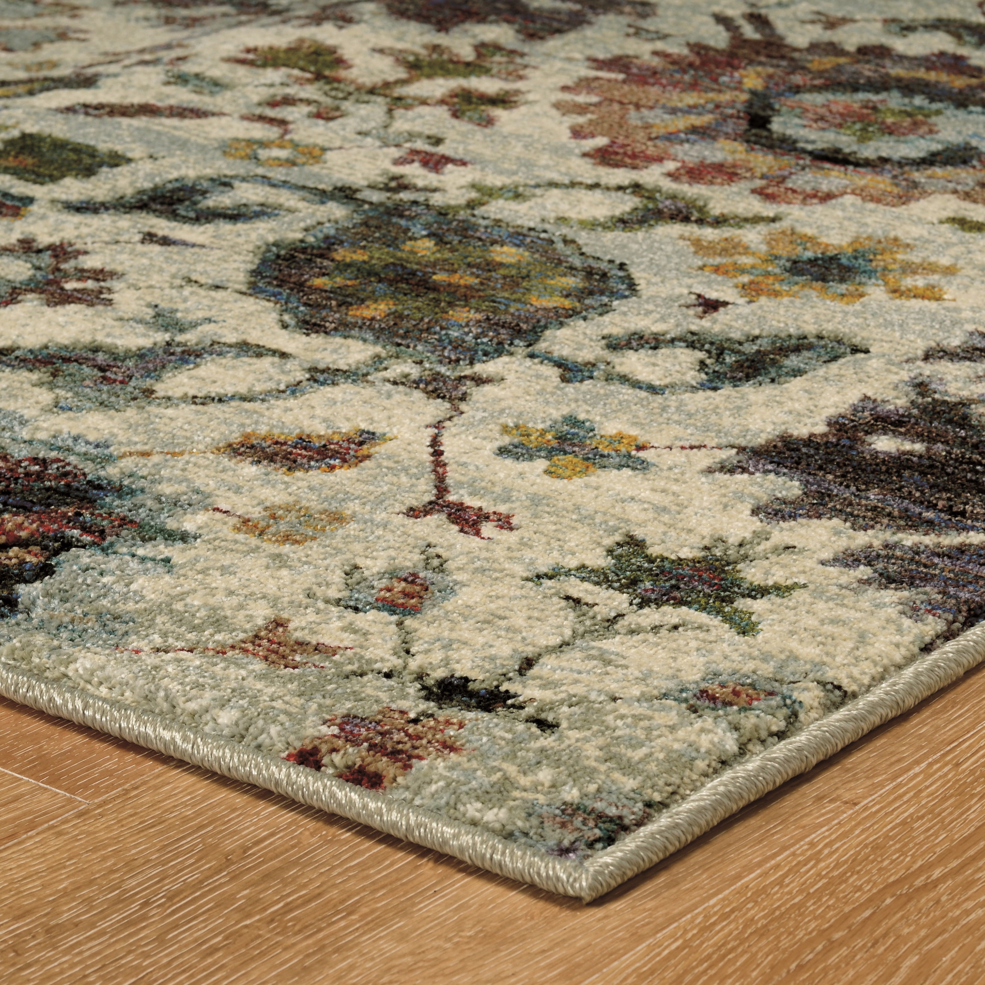 7'10" Round Rug