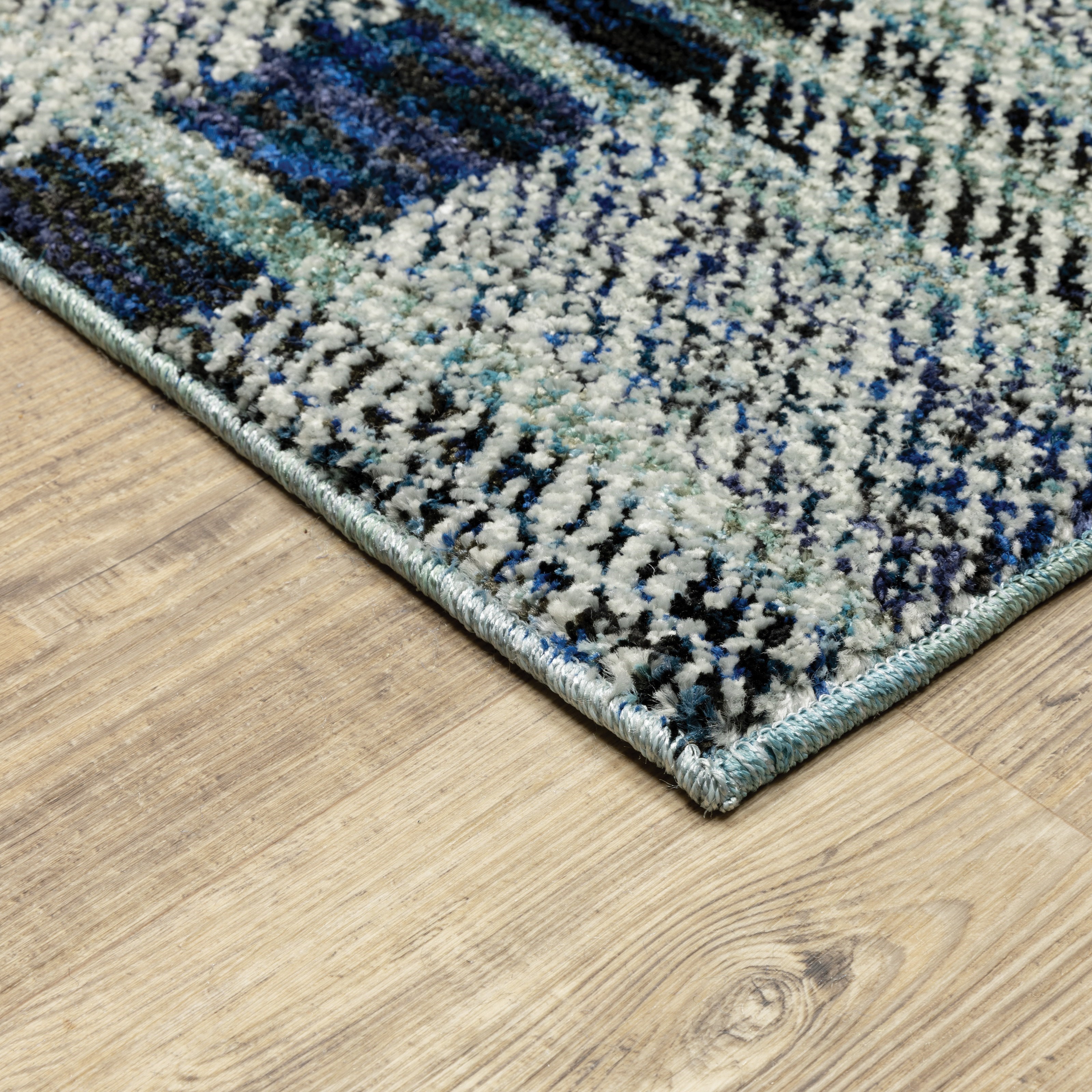 2' 6" X 12' 0" Runner Rug