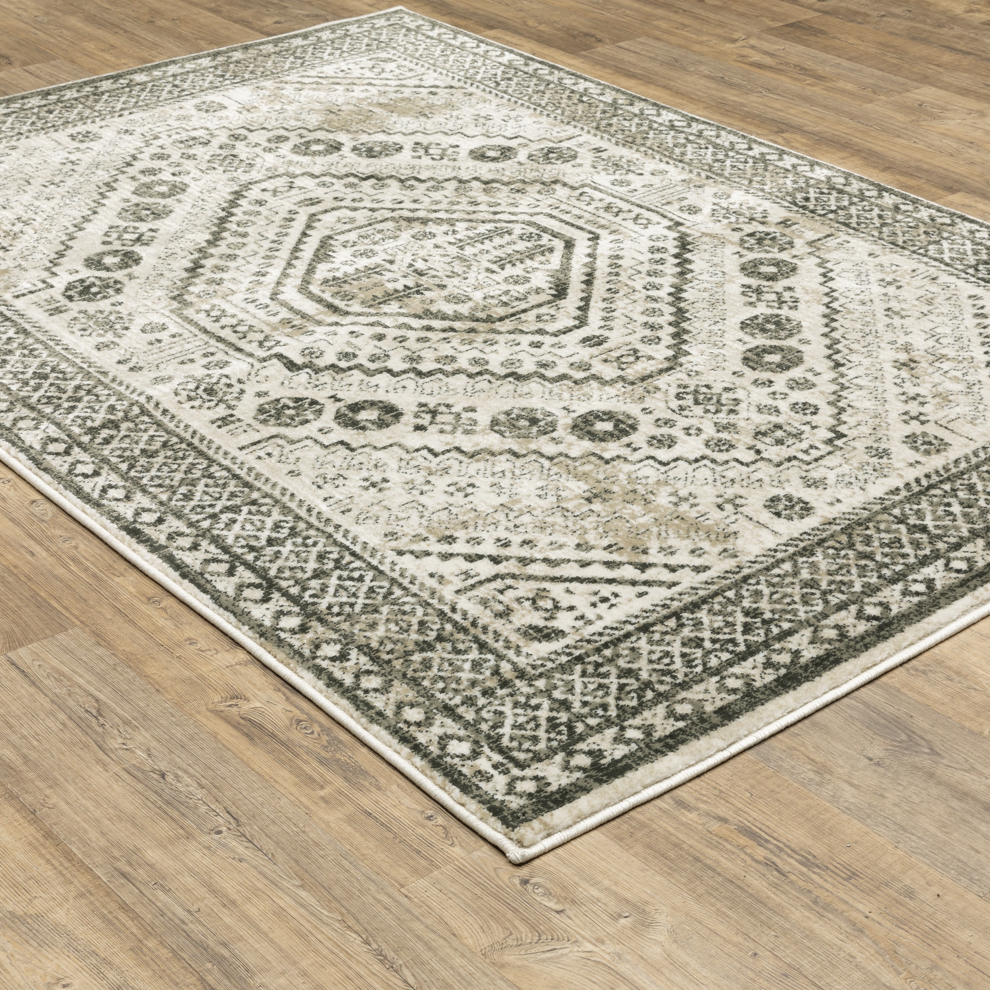 3'10" X  5' 5" Rectangle Rug