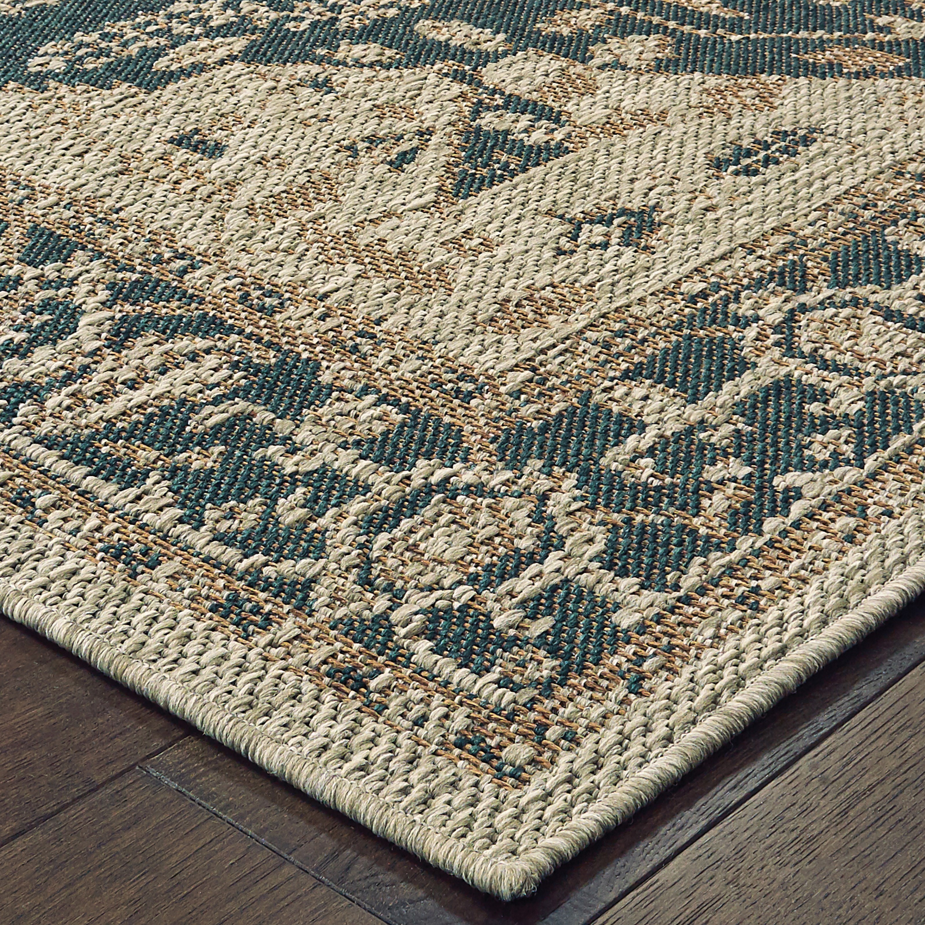 Oriental Weavers Latitude 7'10" X 10' Rectangle Rug