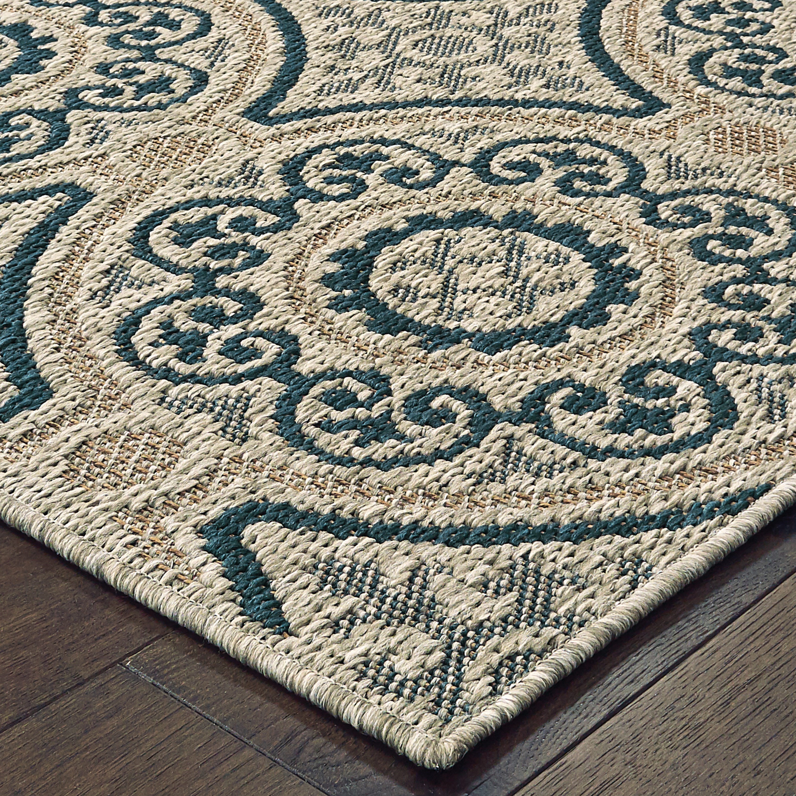 Oriental Weavers Latitude 6' 7" X  9' 2" Rectangle Rug