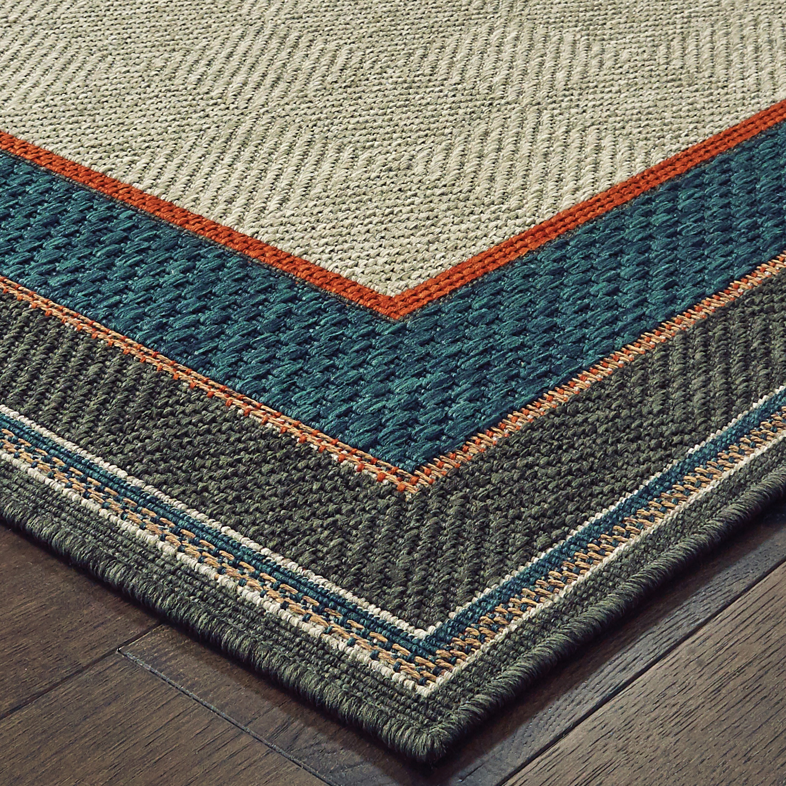 Oriental Weavers Latitude 7'10" X 10' Rectangle Rug