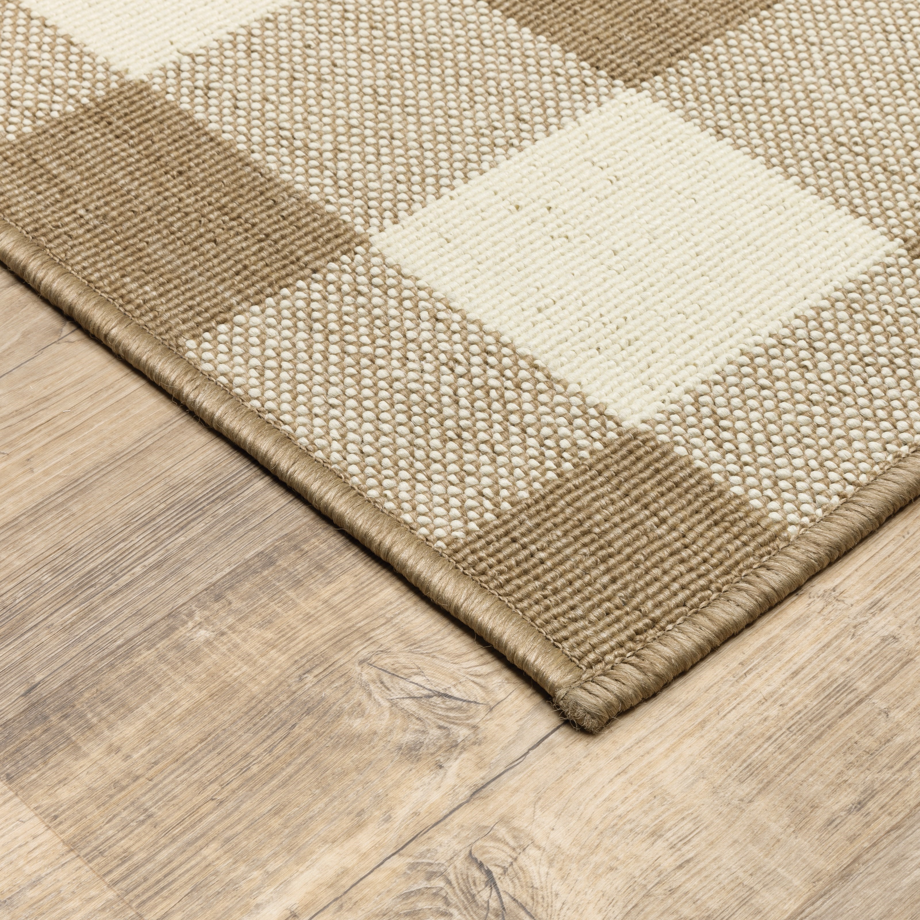 Oriental Weavers Marina 7'10" X  7'10" Round Rug