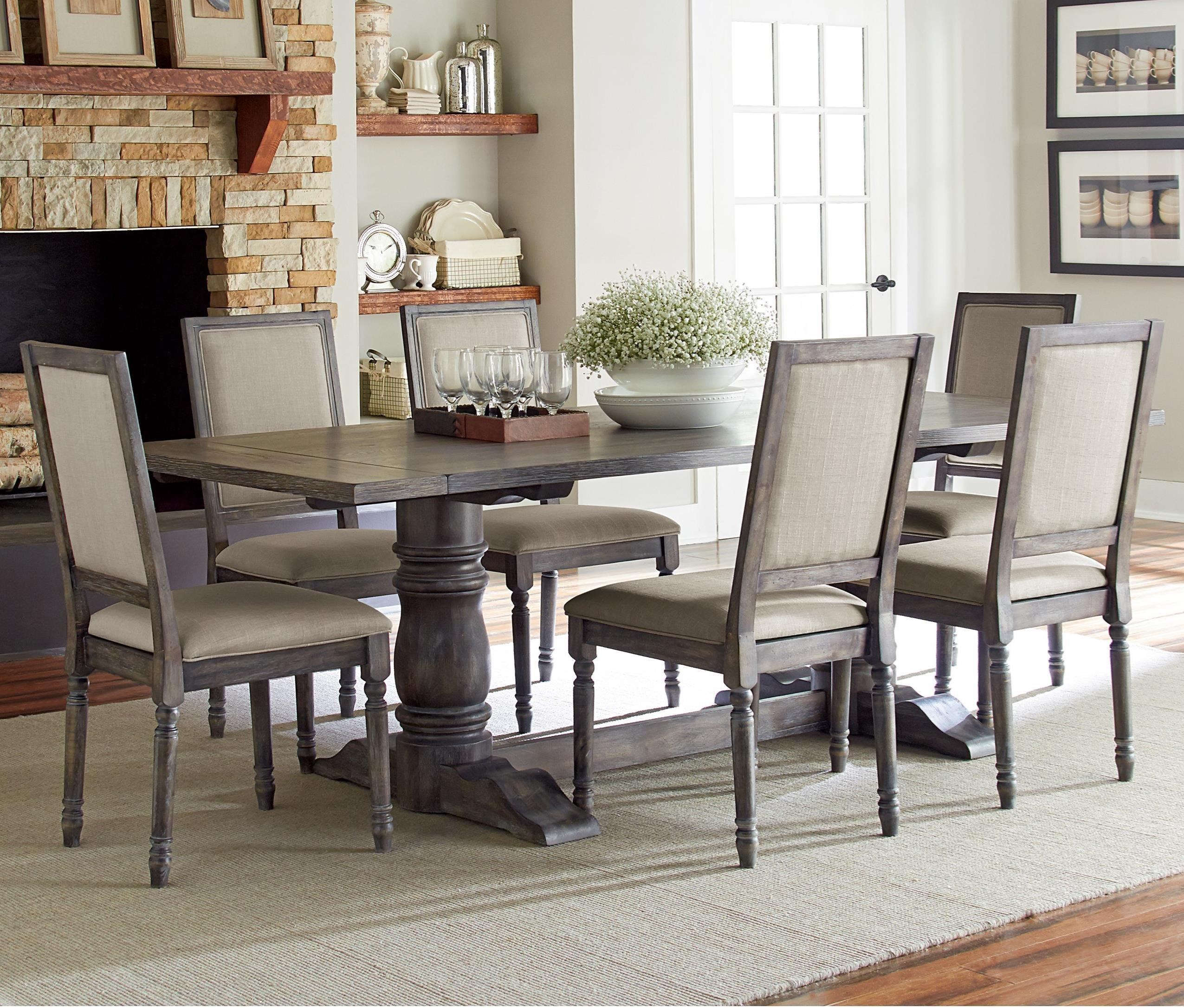 Audberry dining room outlet set
