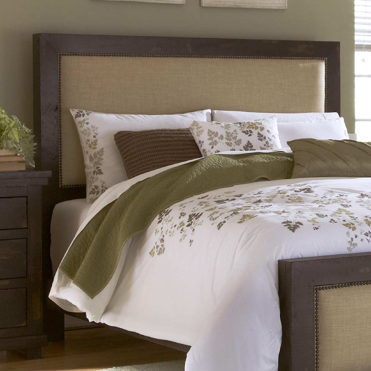 Carolina Chairs Willow Queen Upholstered Headboard