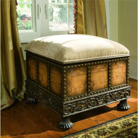 Espaigne Stool