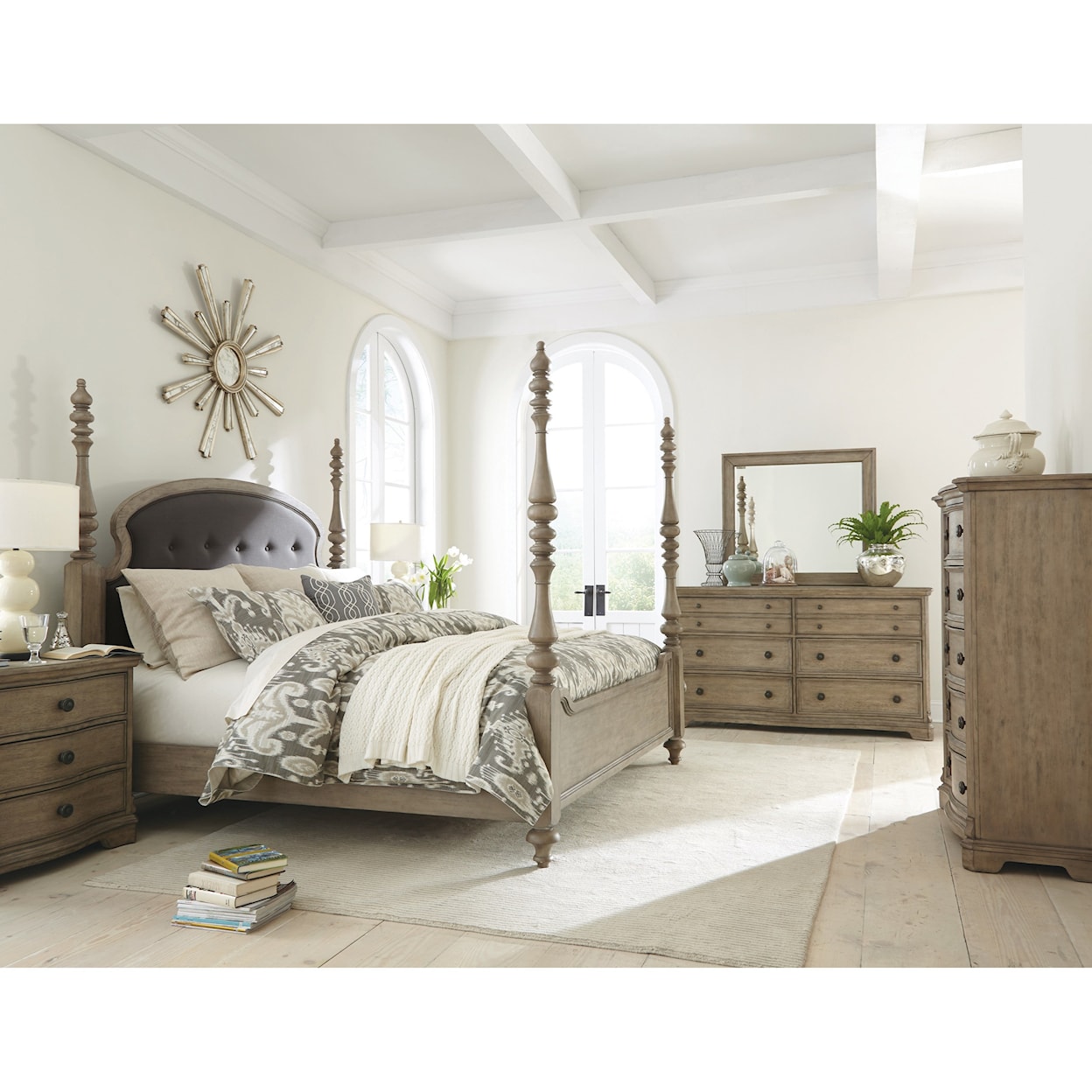 Riverside Furniture Corinne 5 Drawer Chest