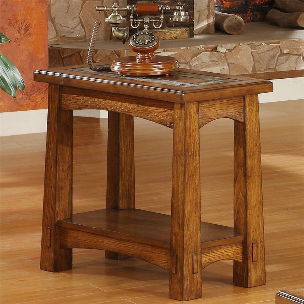 Riverside Furniture Craftsman Home Chairside Table