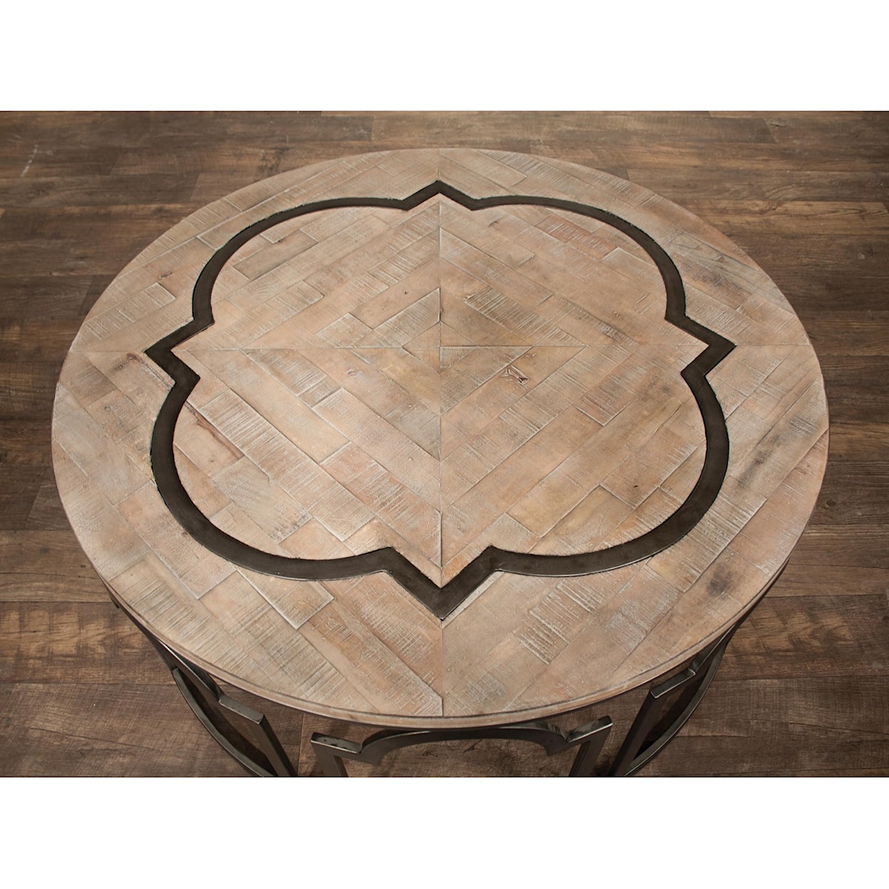 Riverside Furniture Estelle Round Cocktail Table