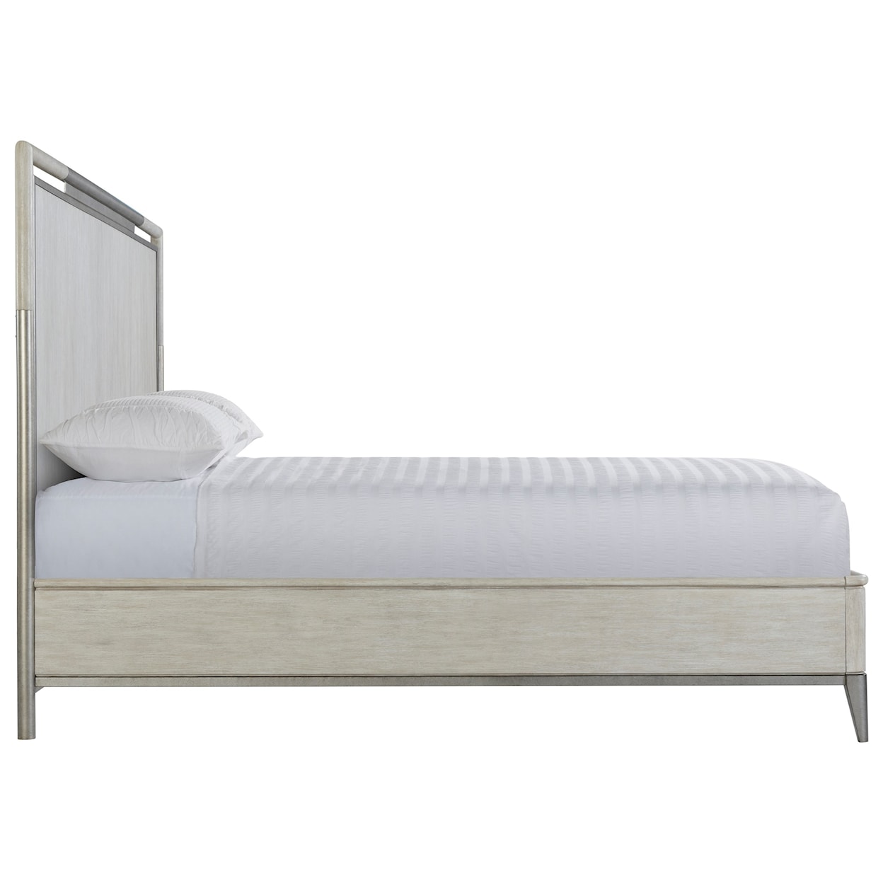 Riverside Furniture Maisie Queen Bed