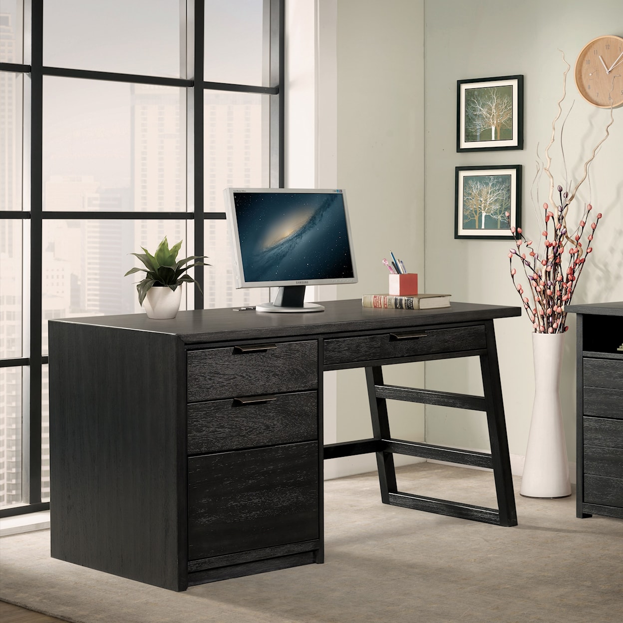 Riverside Furniture Perspectives Single Pedestal Desk