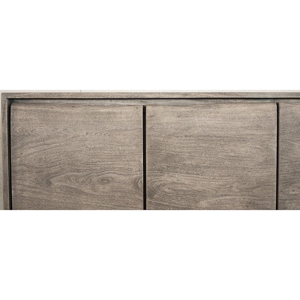 Riverside Furniture Waverly Sideboard