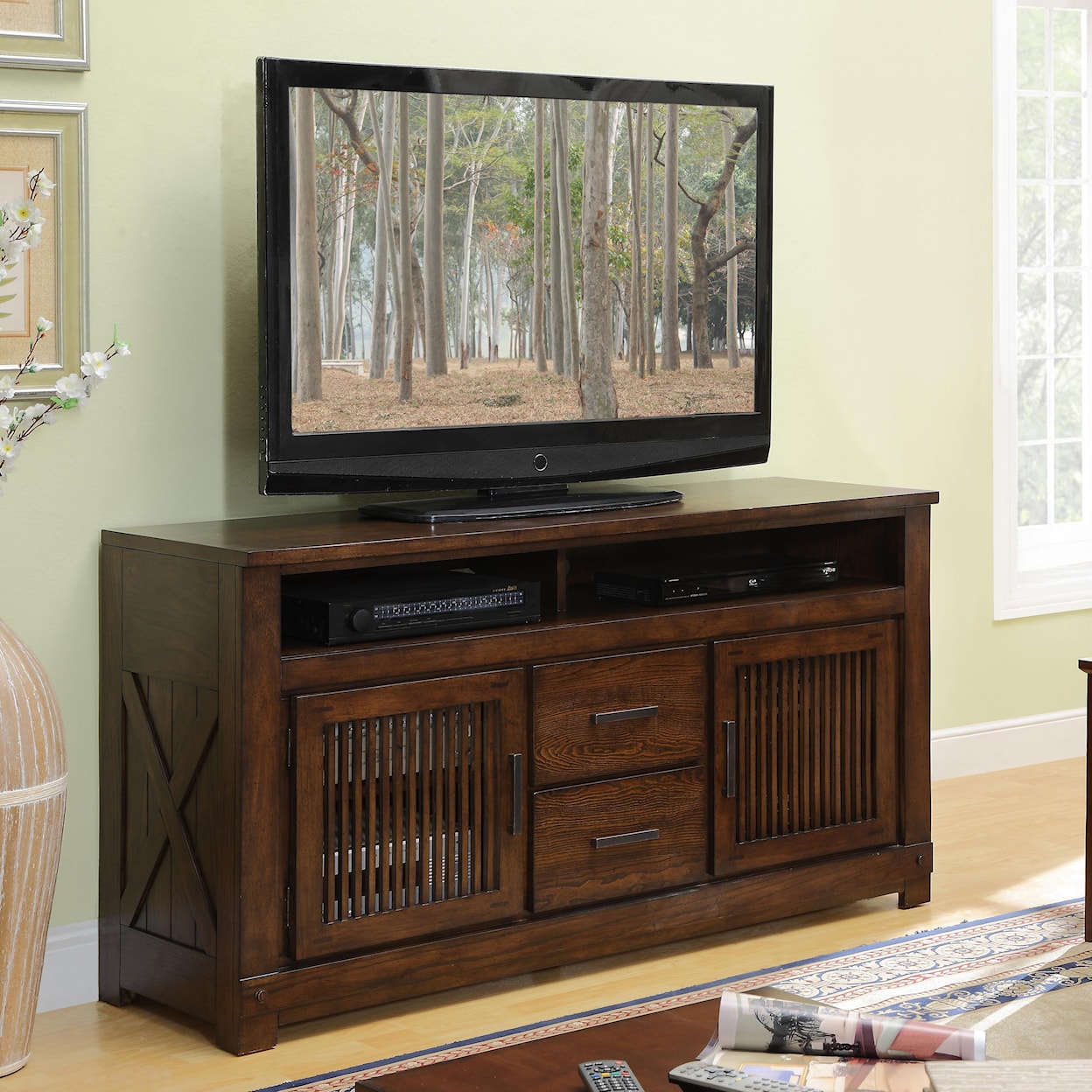 Riverside Furniture Windridge TV Console
