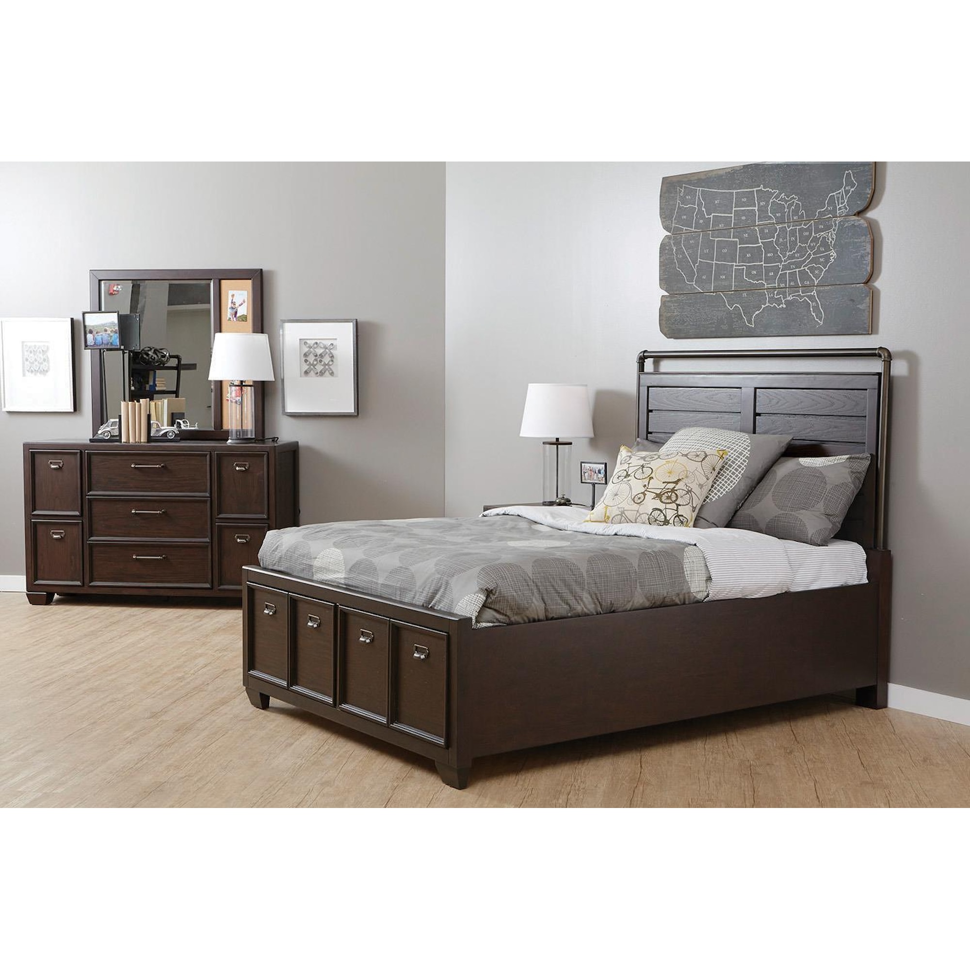 Samuel Lawrence Clubhouse 8872410 Casual Seven Drawer Dresser Royal