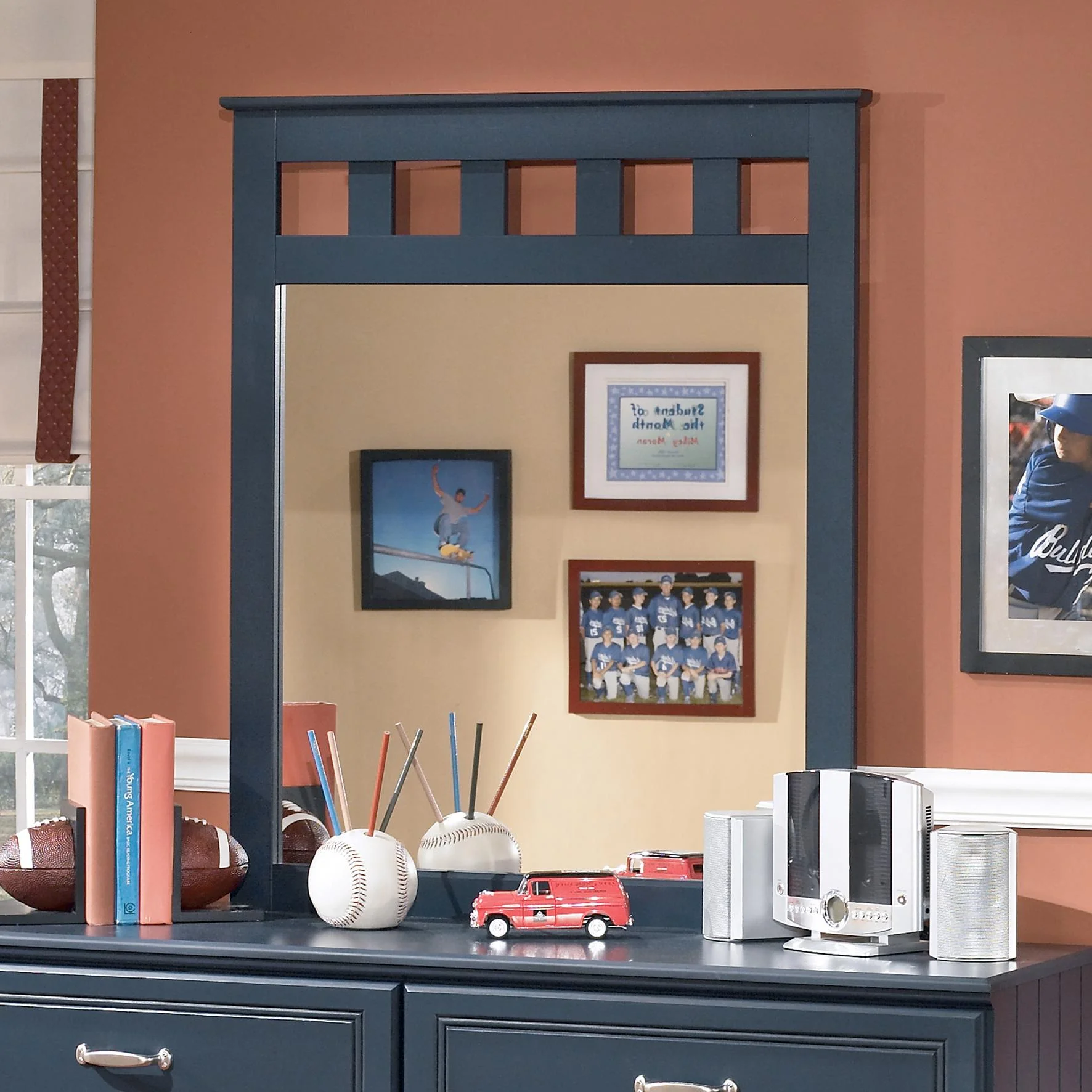 Ashley Furniture Signature Design LuluLeo B10326 Mirror with Slat