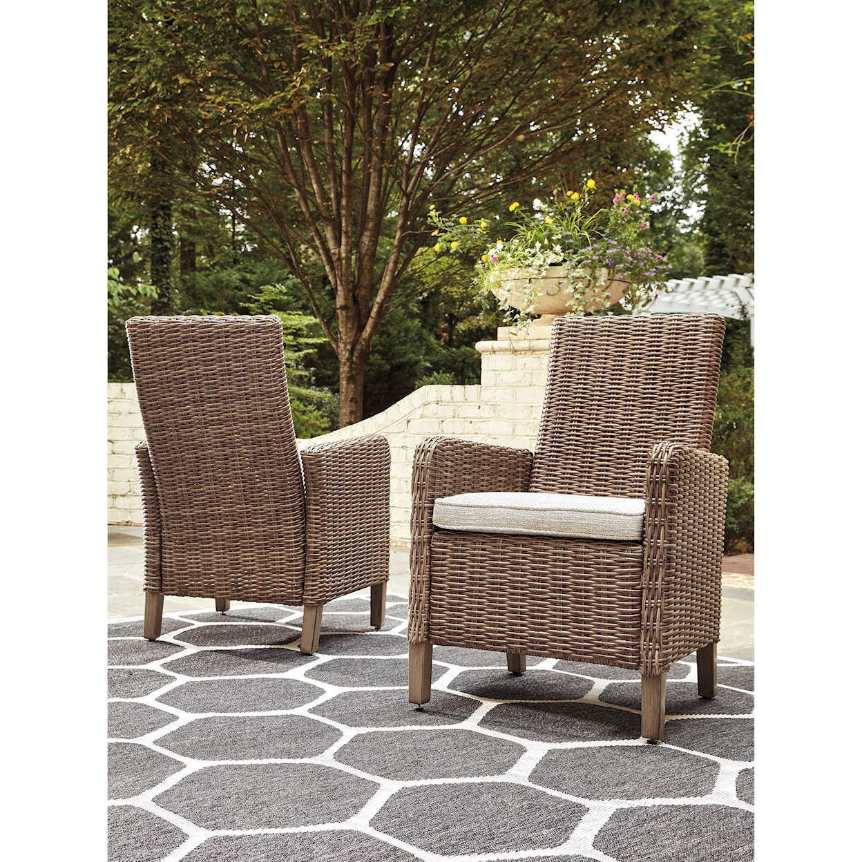 Ashley Furniture Signature Design Beachcroft Set of 2 Arm Chairs with Cushion