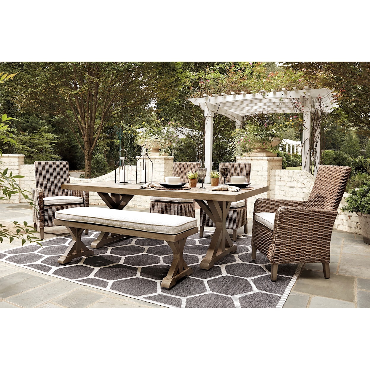 Ashley Furniture Signature Design Beachcroft 6 Piece Outdoor Dining Set