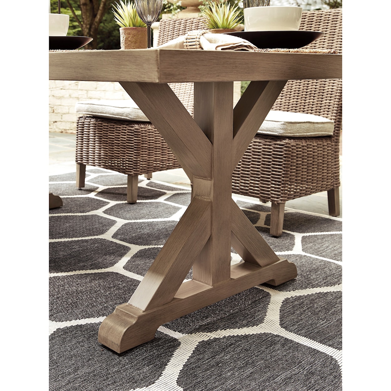 Ashley Signature Design Beachcroft Rectangular Dining Table w/ Umbrella Option