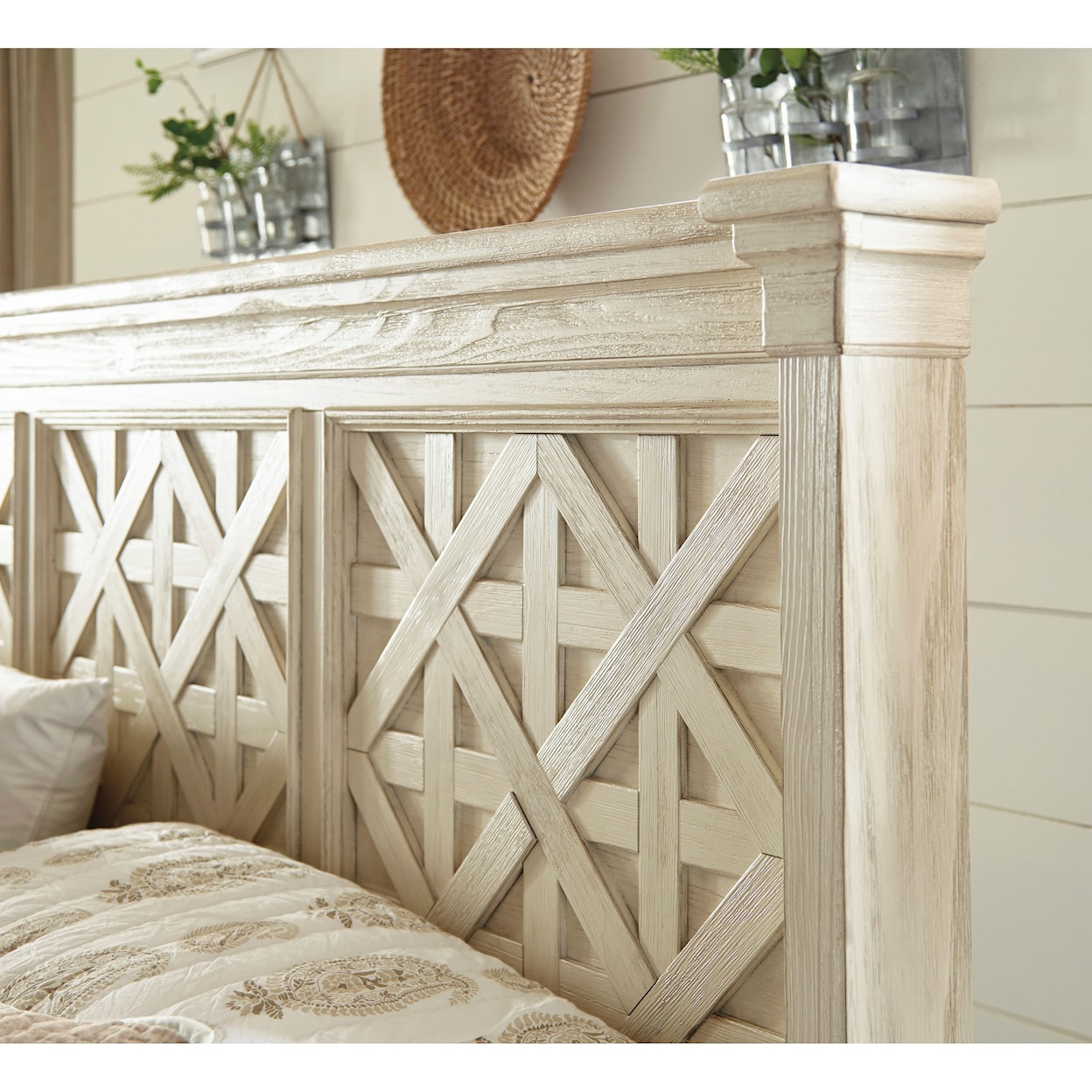 Signature Design by Ashley Furniture Bolanburg King Panel Bed