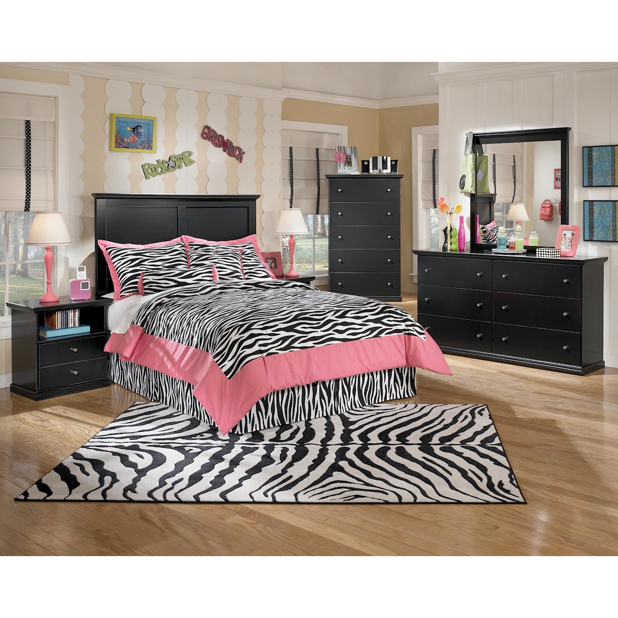 Signature Design by Ashley Furniture Maribel Full Panel Headboard